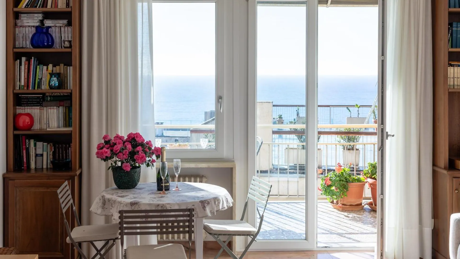 282 - Casa Boscobello, Terrazzo Vista Mare E Parcheggio Privato A 15 Minuti A Piedi Dal Teatro Ariston location